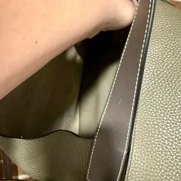 Loewe Puzzle Messenger Bag– Pebbled Calfskin | Made in Spain | Dust Bag Included - Picture 8 of 16